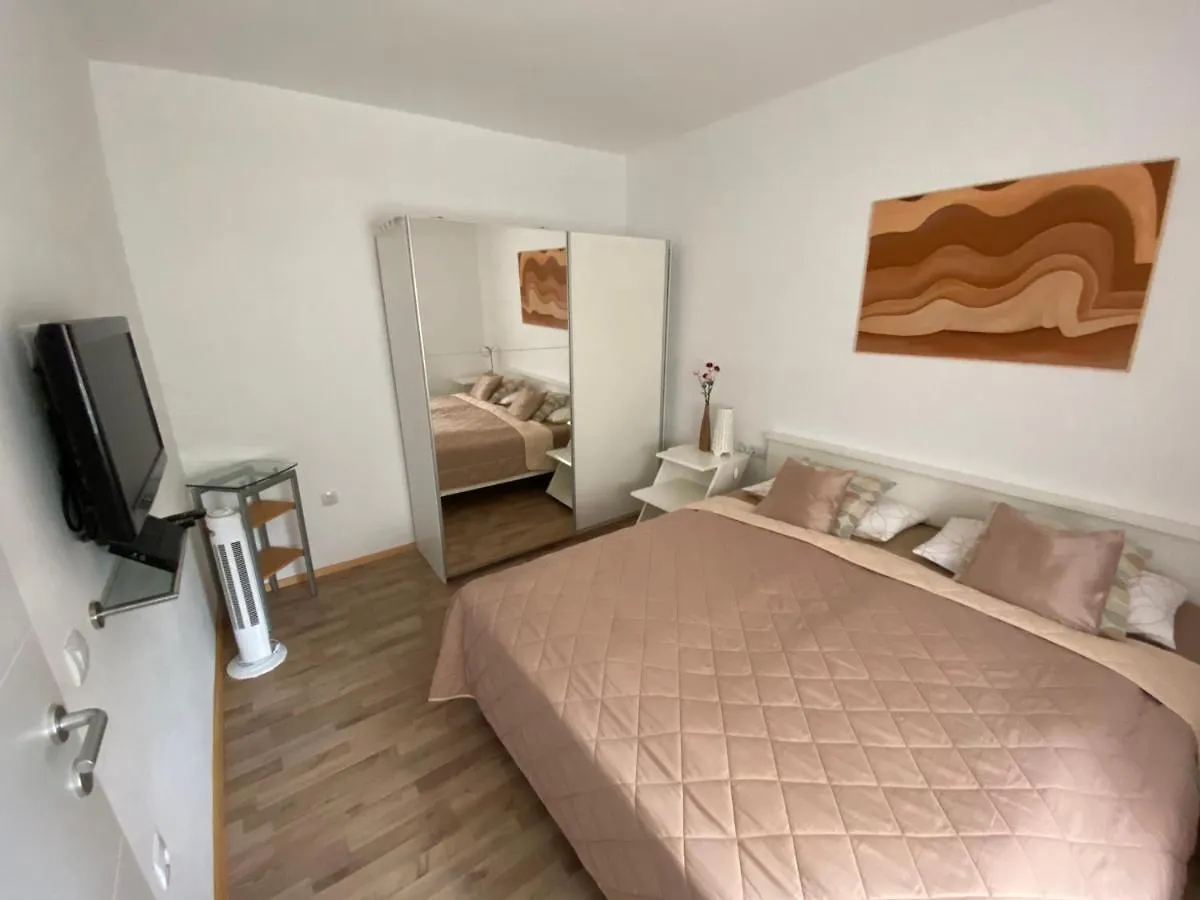 Apartements Sarah Novigrad  Apartment
